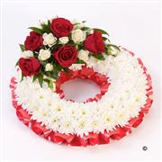 Traditional Red and White Wreath