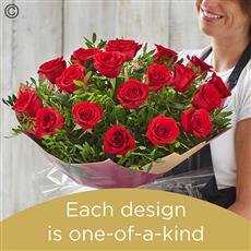 18 Luxury Red Rose Handtied Bouquet